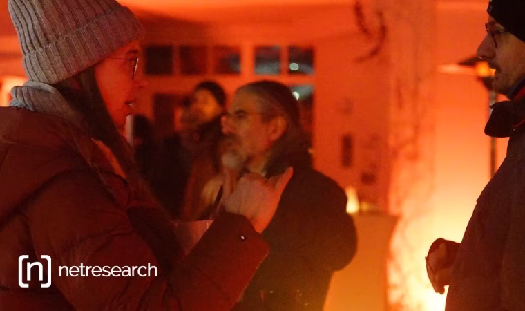 Netresearch Neujahrs-Gluehen 2025: Doreen Max und Gäste